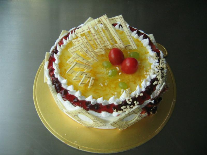供应生日蛋糕做法水果蛋糕裱花蛋糕技术包教包会
