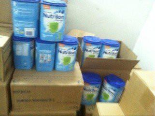 新西兰奶粉空运进口到香港进口快递门到门服务
