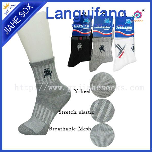 供应外贸运动袜 中国袜子厂 运动袜