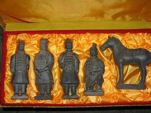 供应西安各种青铜器销售西安兵马俑定制各种青铜器价格图片