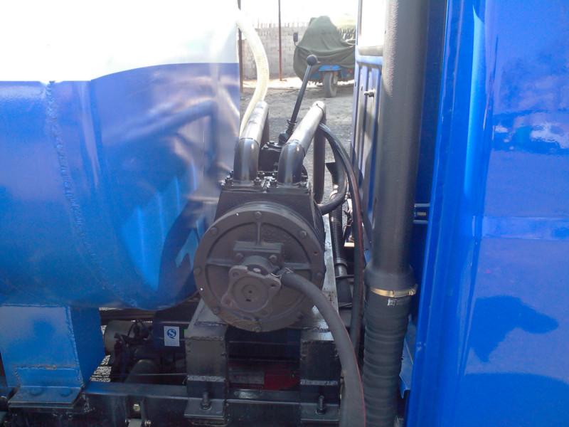 供应吸粪车安装真空泵；吸粪泵安装流程；吸粪泵价格图片