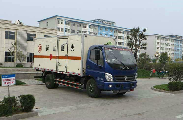 供应福田BJ5069XQY-FA爆破器材运输车载重3吨厢长4.1米生产厂家供应