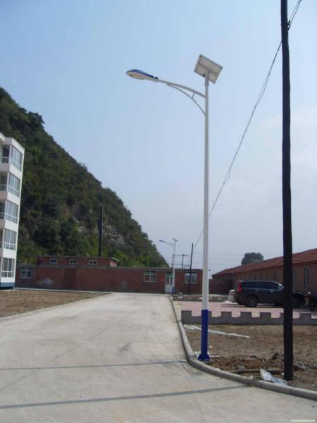 供应洪江市农村专用太阳能路灯