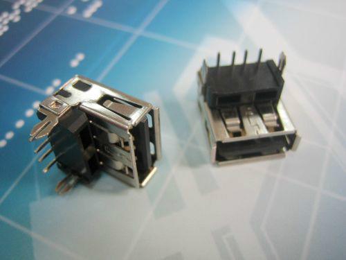 供应USB90度接口 外扣弯脚T型黑色胶芯 DIP有后盖方口