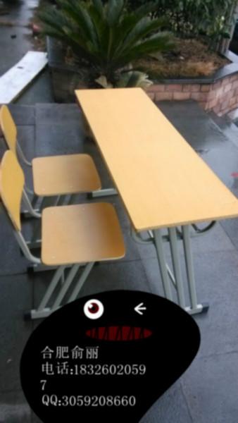 供应全新课桌椅出售  合肥培训班专用课桌椅
