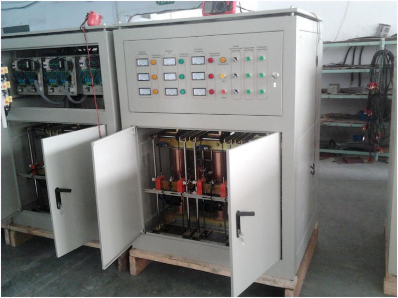 供应西安SBW-50KW三相电源稳压器，厂家直销定制，西安专业电变图片