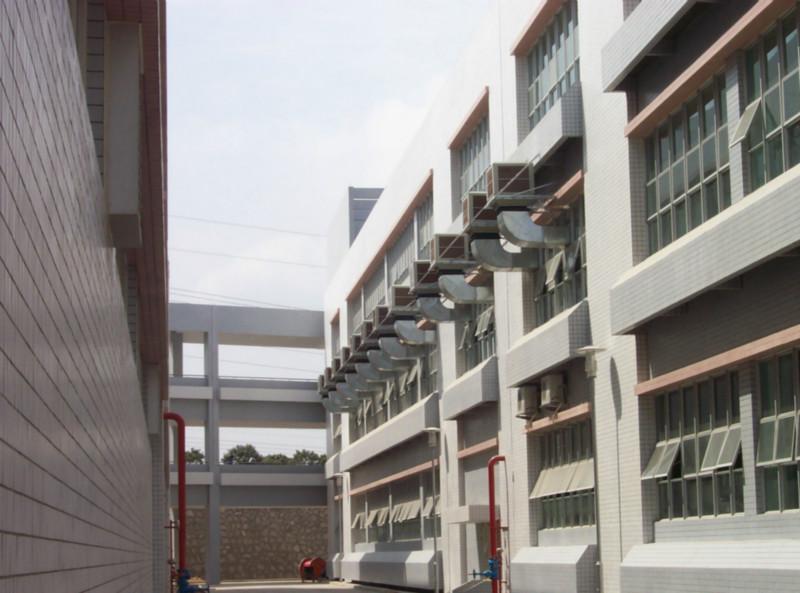 供应深圳龙岗盛平水环保空调风机和水帘的安装