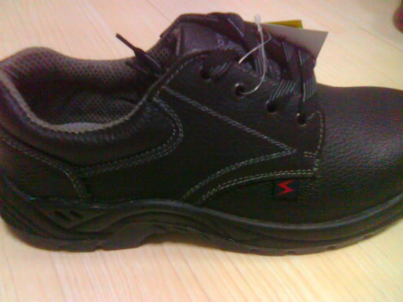 代尔塔301904安全鞋批发市场批发