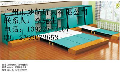 广州深圳珠海幼儿园塑料实木桌椅床批发