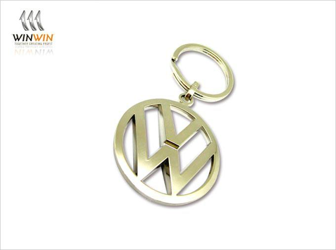 供应用于礼品促销的汽车钥匙扣 钥匙扣厂家款式丰富新颖 可按客户需求加印logo