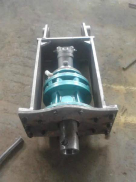供应HF80液压刨坑机