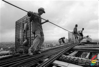 供应建筑工赴新加坡务工月薪上万双休