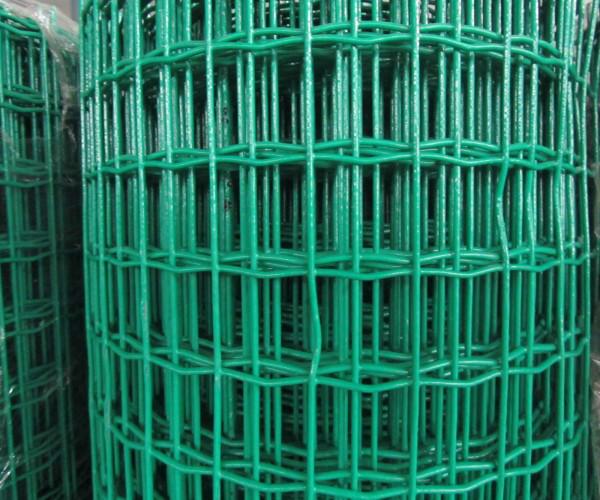 供应280丝6孔230米包塑铁丝网圈地卷网，安平大乐丝网图片