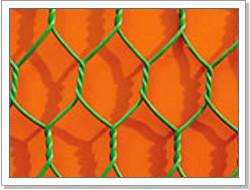 保定市镀锌六角网PVC六角网拧花网厂家供应镀锌六角网PVC六角网拧花网