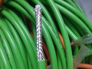 供应耐油电缆10*0.75聚氨酯高柔性