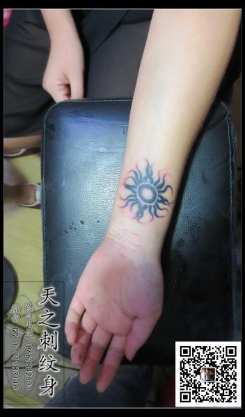 供应佛与魔纹身图虎纹身太阳纹身纹身图