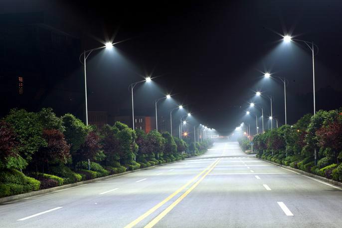 供应用于道路照明的运城太阳能路灯，
