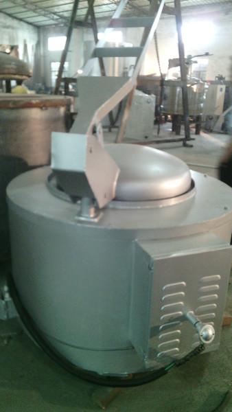 供应300KG坩埚式溶解保温炉 熔炉图片