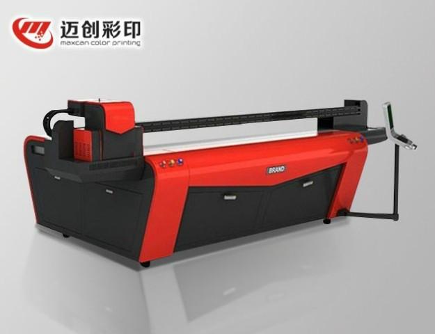 供应UV压克力喷绘打印机/平板万能打印机