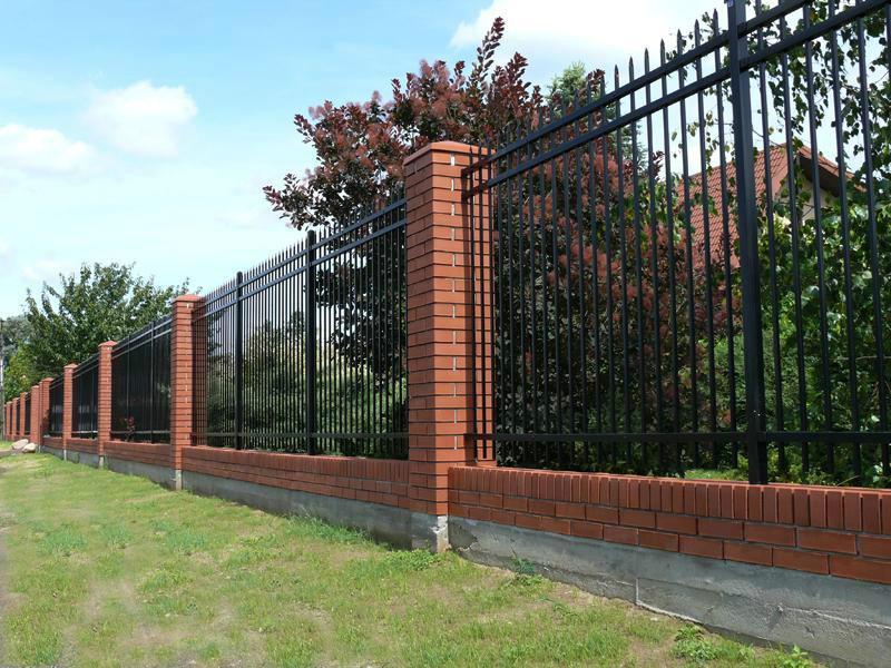 供应遵义锌钢围墙栏杆/贵州锌钢栏杆厂