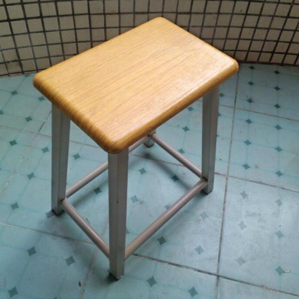 供应防静电椅防静电椅子车间流水线凳子定制换鞋凳
